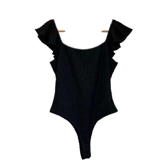 Francesca’s Black Textured Ruffle Sleeve Bodysuit NWT Size Small - Picture 1 of 7
